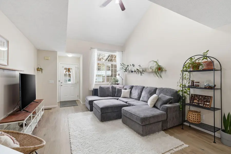 8864 Spring Lane, Woodbury, MN 55125 - Image #3