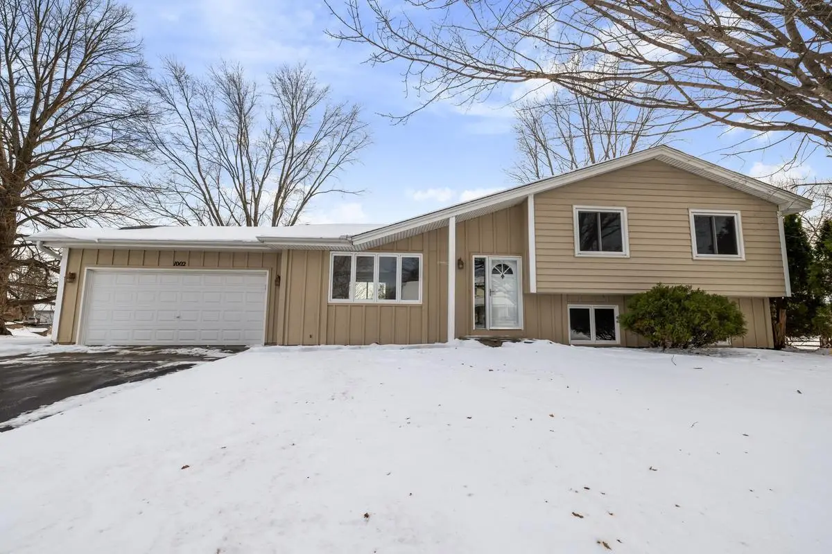 1002 Cross Road, Eagan, MN 55123 - Image #1