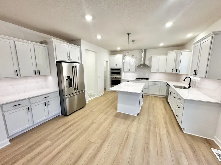 1918 Timber Lane, Carver, MN 55315 - Image #3