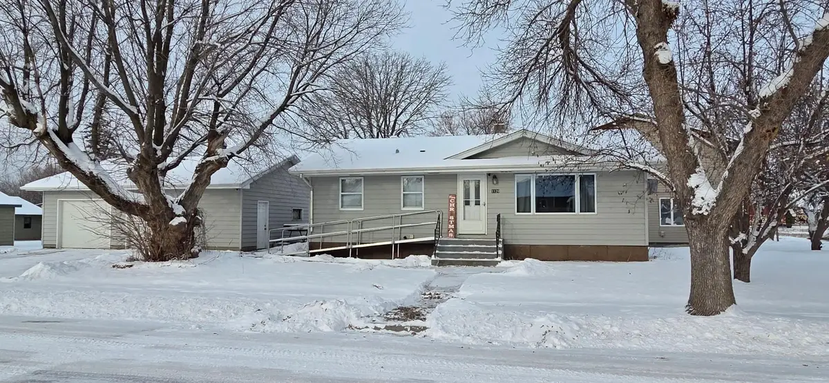 1120 1st Avenue E, International Falls, MN 56649 - Image #1