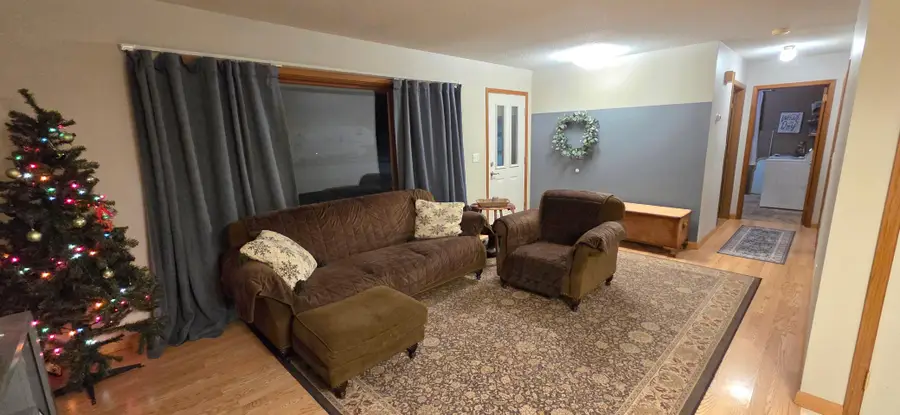 1120 1st Avenue E, International Falls, MN 56649 - Image #3