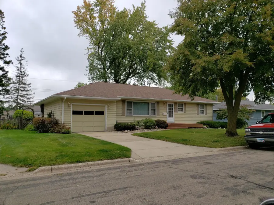 319 Glenn Road, Albert Lea, MN 56007 - Image #2