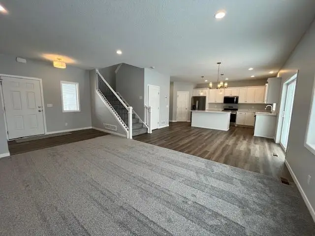 977 45th Avenue Ne, Saint Cloud, MN 56304 - Image #3