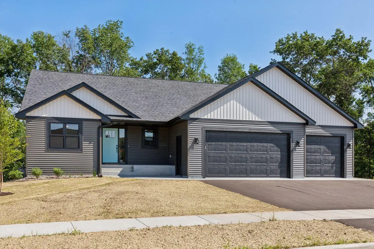 1637 72nd Avenue, Hammond, WI 54015 - Image #1