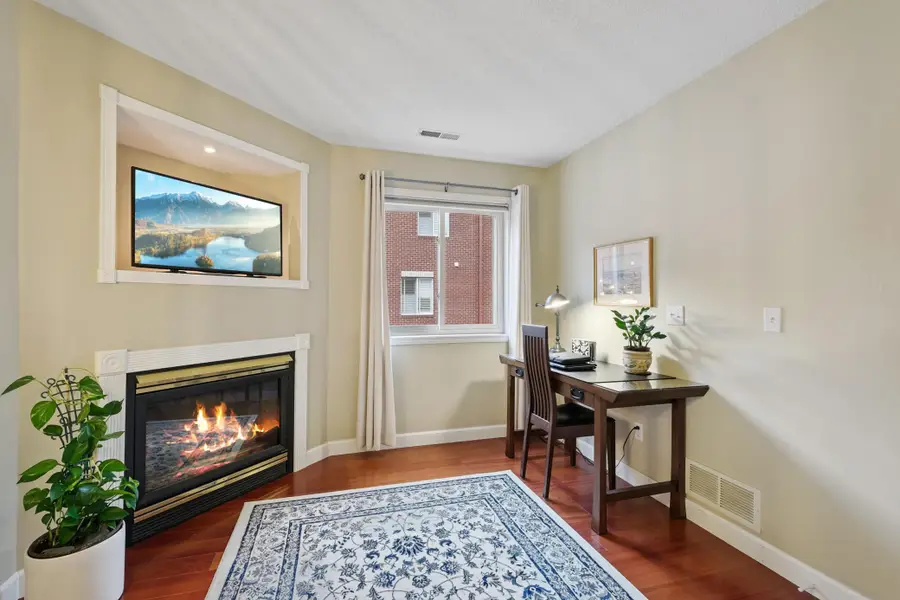 2009 Grand Avenue, Saint Paul, MN 55105 - #3