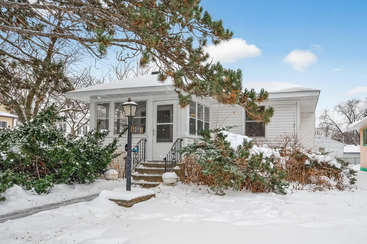 1019 Cumberland Street, Saint Paul, MN 55117 - Image #1