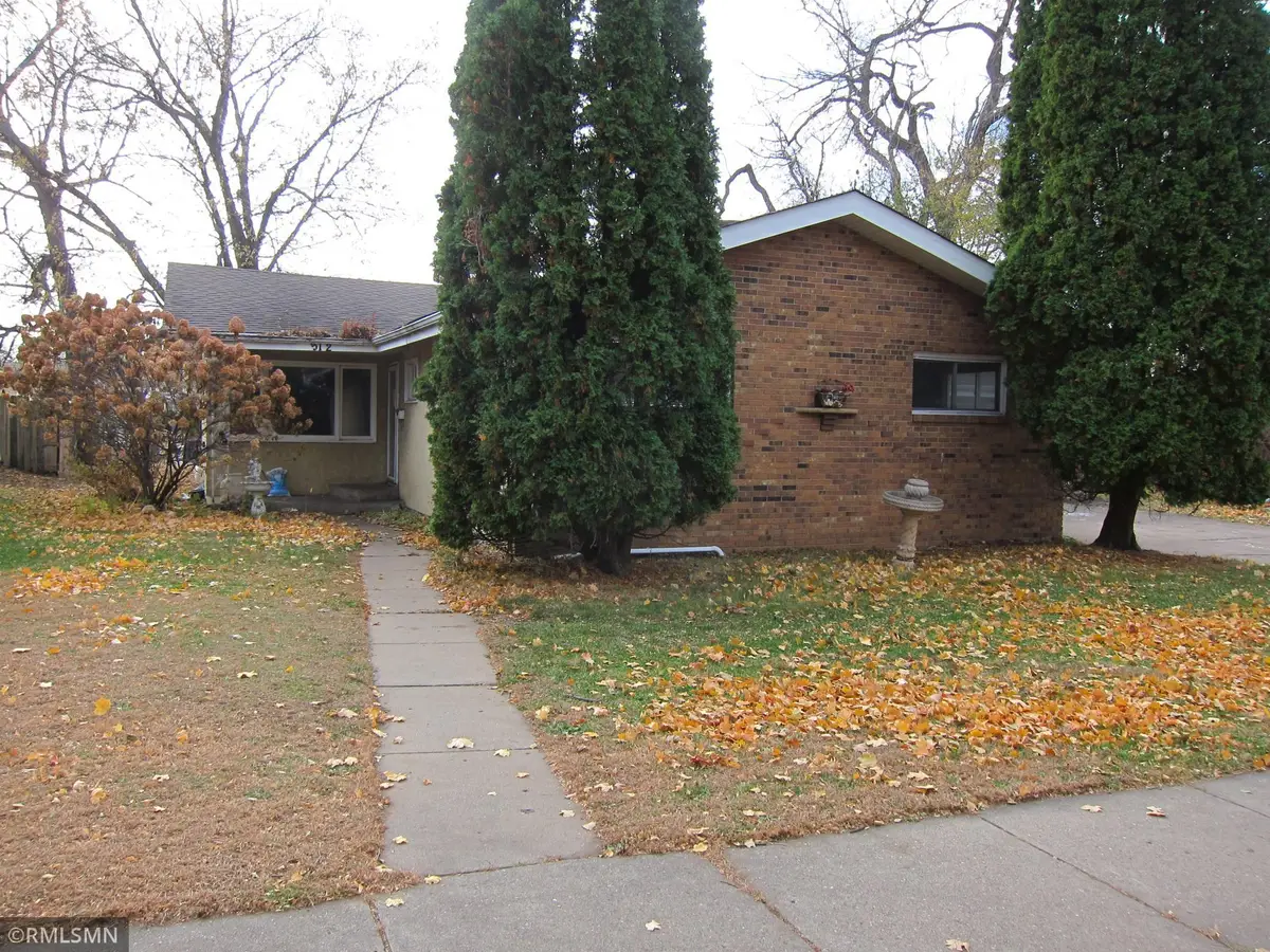 512 Central Avenue W, Saint Paul, MN 55103 - Image #1