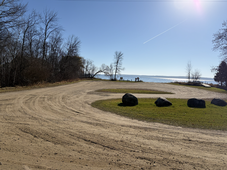 271 E Sandy Beach Drive Ne, Miltona, MN 56354 - Image #2