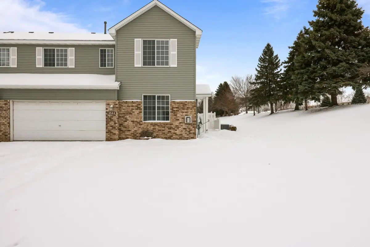 1844 Mockingbird Avenue, Shakopee, MN 55379 - Image #1