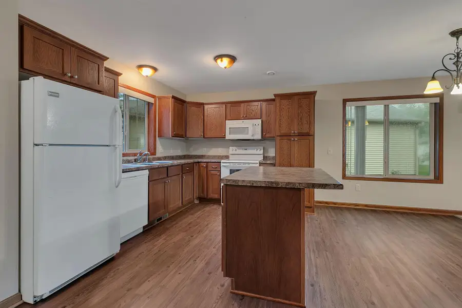 647 Cottonwood Avenue, Litchfield, MN 55355 - Image #3