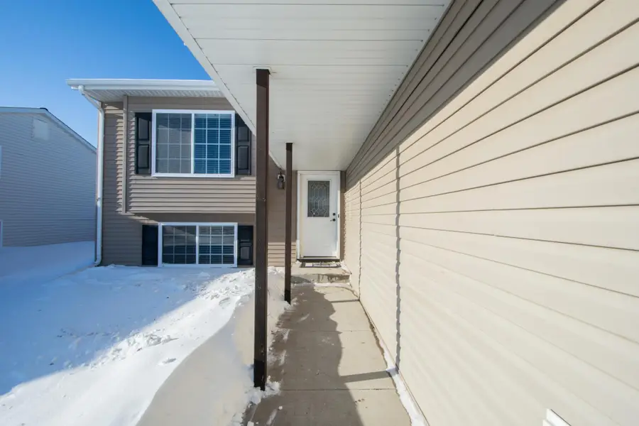 3023 33rd Street S, Moorhead, MN 56560 - Image #3