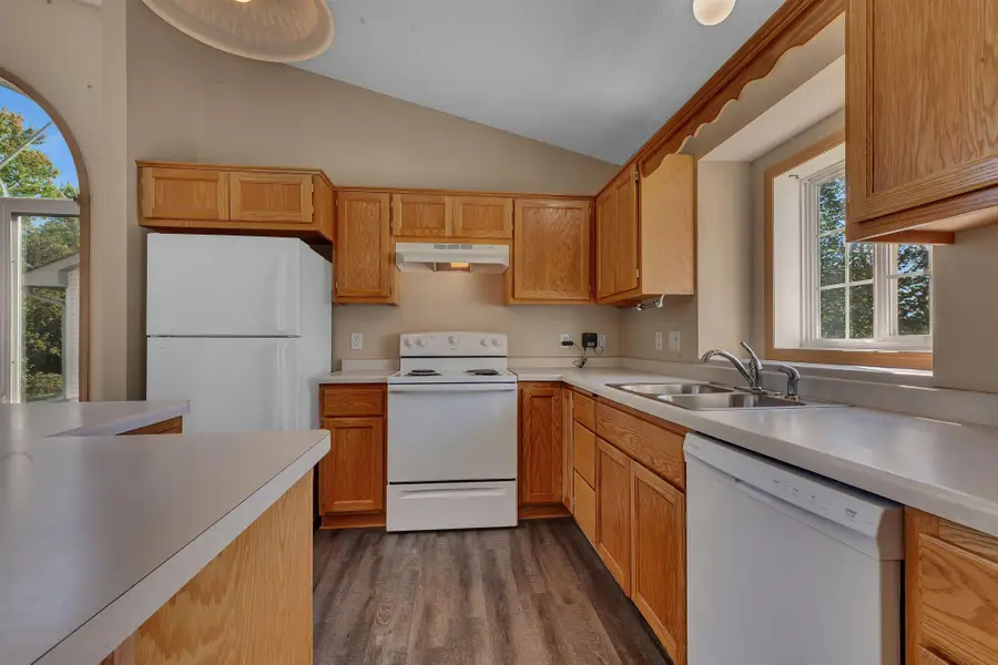 203 Appaloosa Court, Braham, MN 55006 - Image #3