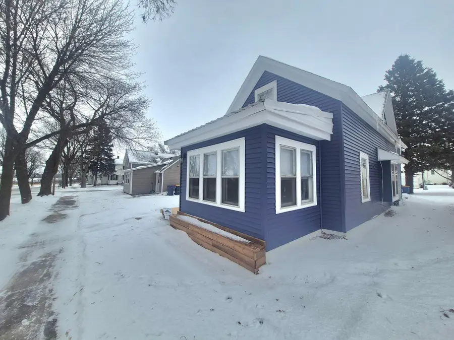 1137 Ash Avenue, Gibbon, MN 55335 - Image #2