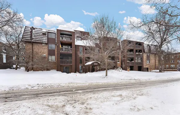 2610 Garfield Avenue #101, Minneapolis, MN 55408