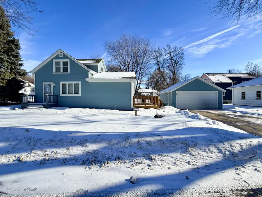 201 Nobles Street, Worthington, MN 56187 - Image #3