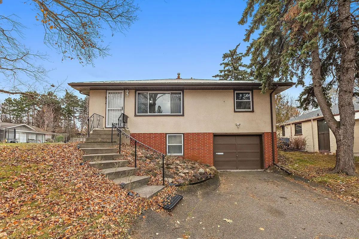 514 Arlington Avenue E, Saint Paul, MN 55130 - Image #1