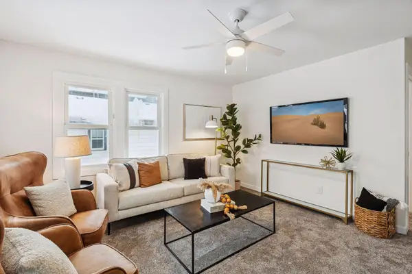 2209 Chateau Lane, Mound, MN 55364