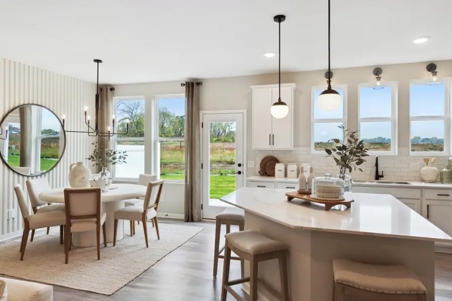 17975 Genoa Drive, Lakeville, MN 55044 - Image #3