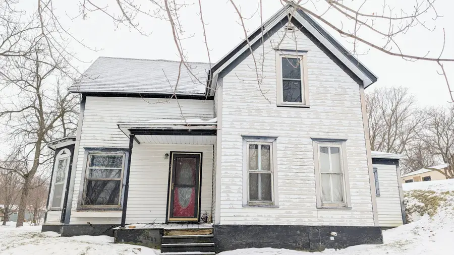 112 Bluff Street E, Lake Benton, MN 56149 - Image #2