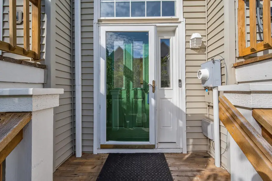 211 Christenson Way Ne, Fridley, MN 55432 - Image #3