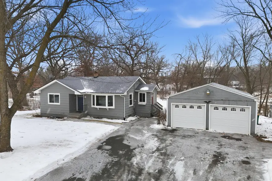 3901 230th Street E, Prior Lake, MN 55372 - Image #2
