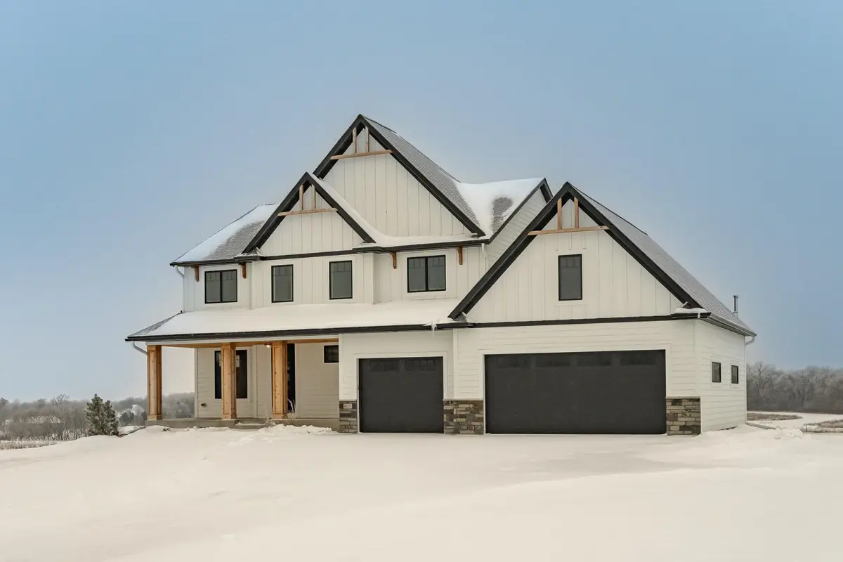 4629 Royal Oaks Circle Sw, Rochester, MN 55902 - Image #1