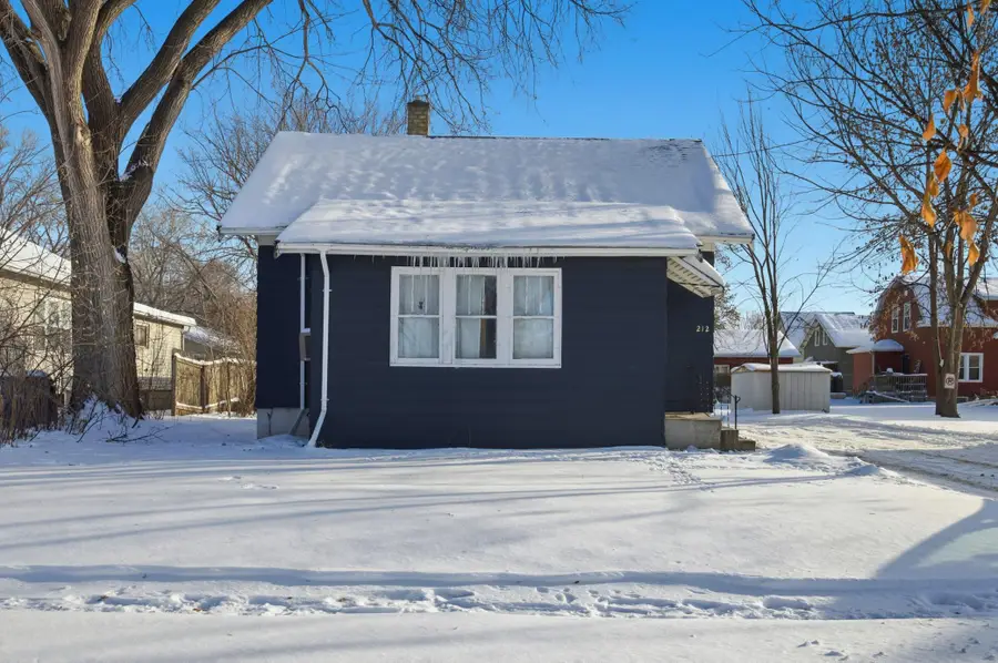 212 10th Street N, Moorhead, MN 56560 - Image #2