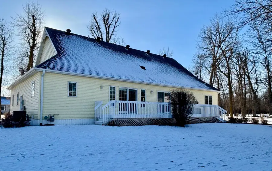 111 Oakwood Court, Thief River Falls, MN 56701 - Image #3