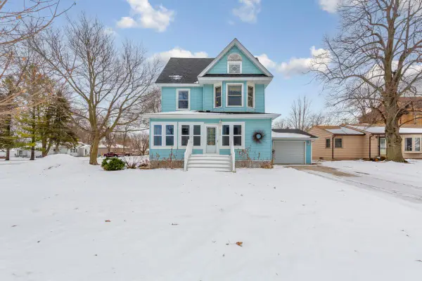 802 3rd Avenue, Heron Lake, MN 56137