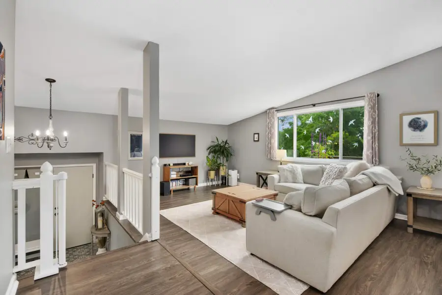 8920 Darnel Road, Eden Prairie, MN 55347 - Image #3