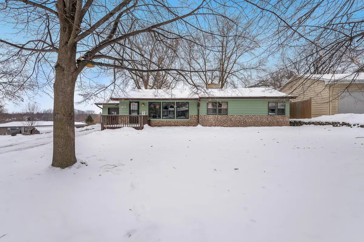 629 Olson Avenue, Windom, MN 56101 - Image #1