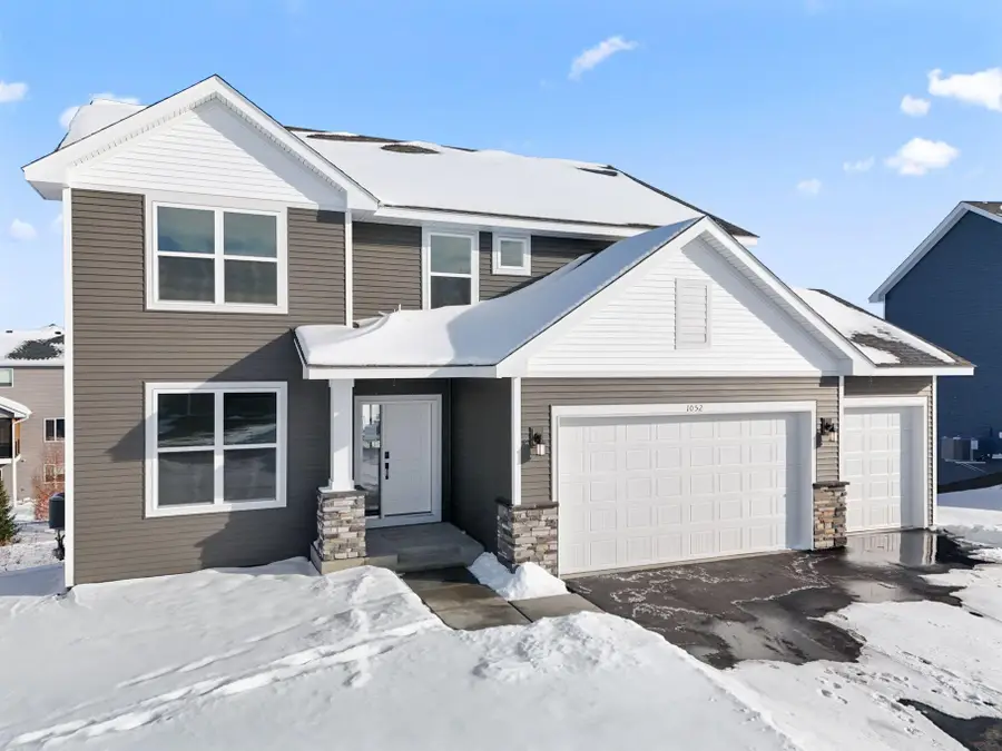 1052 Ashbury Lane Ne, Hanover, MN 55341 - Image #2