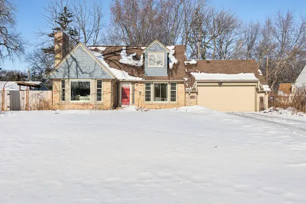 3200 Manor Drive, Golden Valley, MN 55422