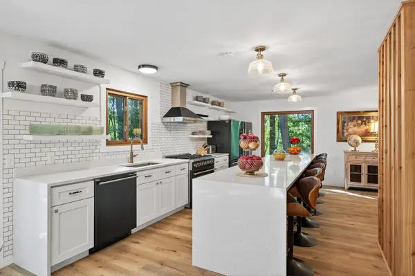 3225 Wellington Lane N, Plymouth, MN 55441