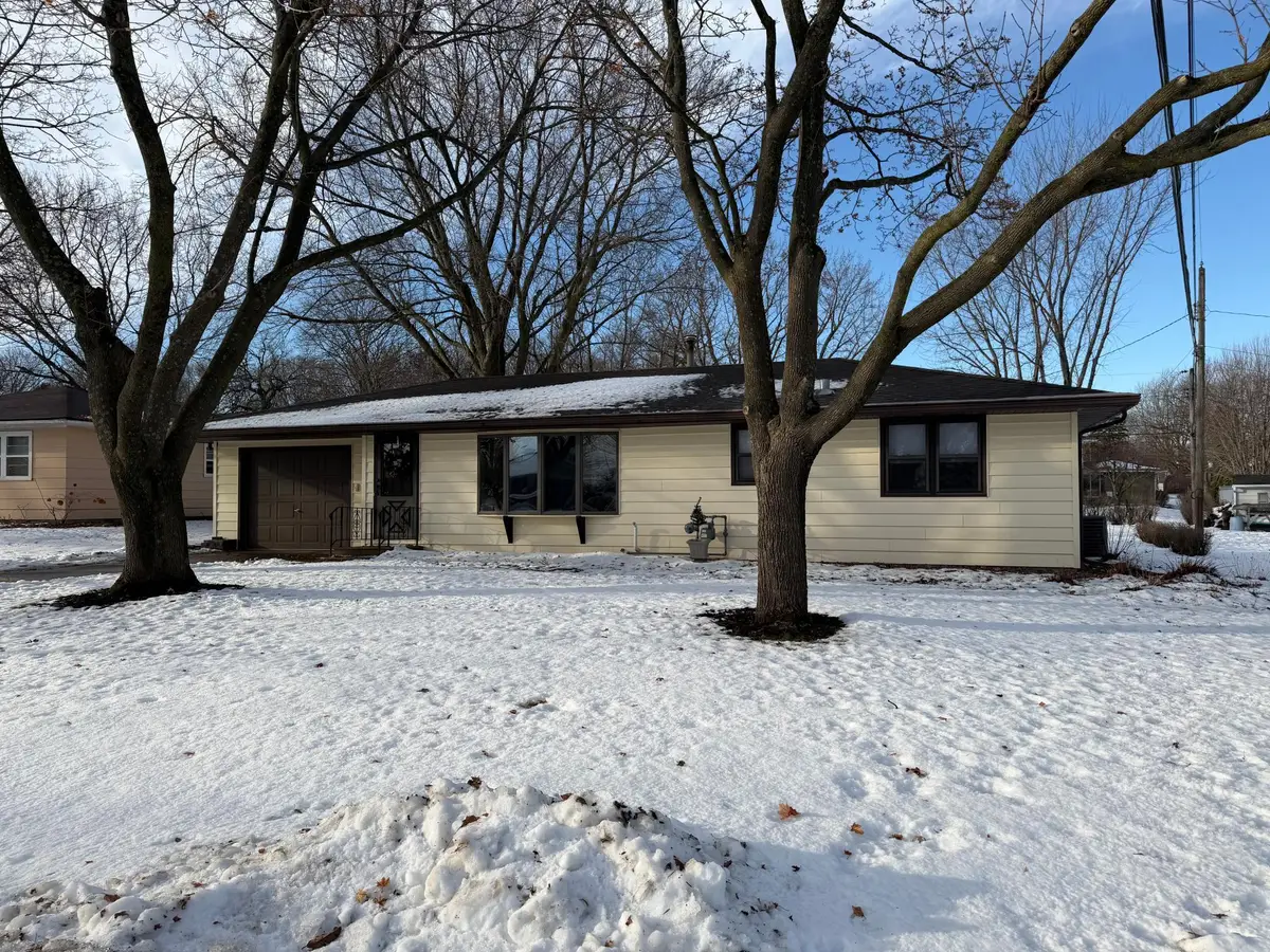 1006 Rosehill Drive, Albert Lea, MN 56007 - Image #1
