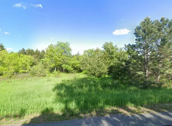 1223 52nd Street, Hudson, WI 54082