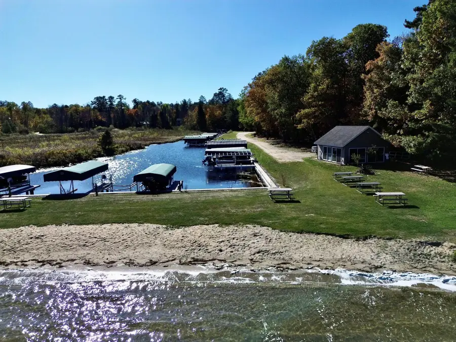 7995 Treefrog Drive Nw, Walker, MN 56484 - Image #3