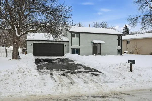 3224 75th Avenue N, Brooklyn Park, MN 55443