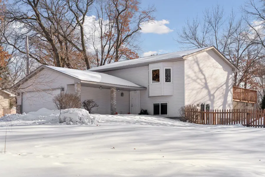 10091 259th Avenue Nw, Zimmerman, MN 55398 - Image #2