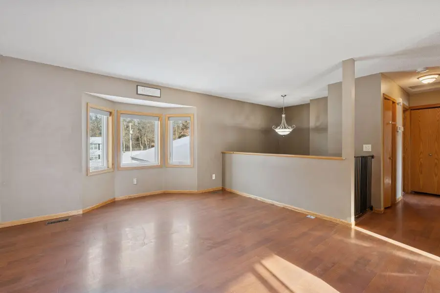 10091 259th Avenue Nw, Zimmerman, MN 55398 - Image #3