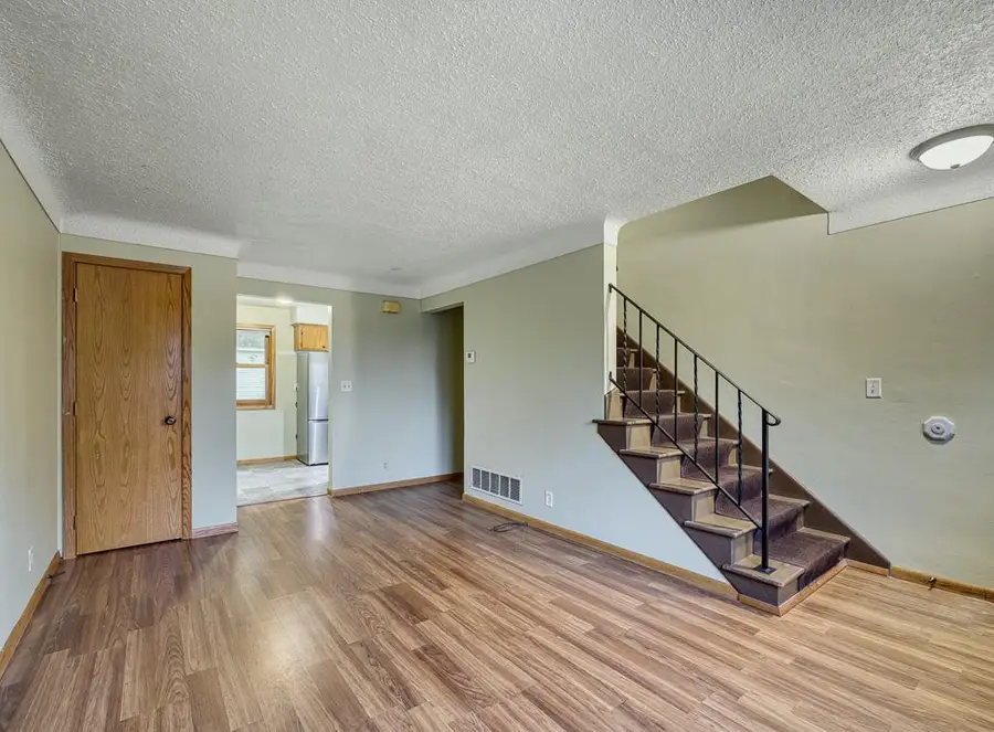 456 10th Avenue S, South Saint Paul, MN 55075 - Image #3