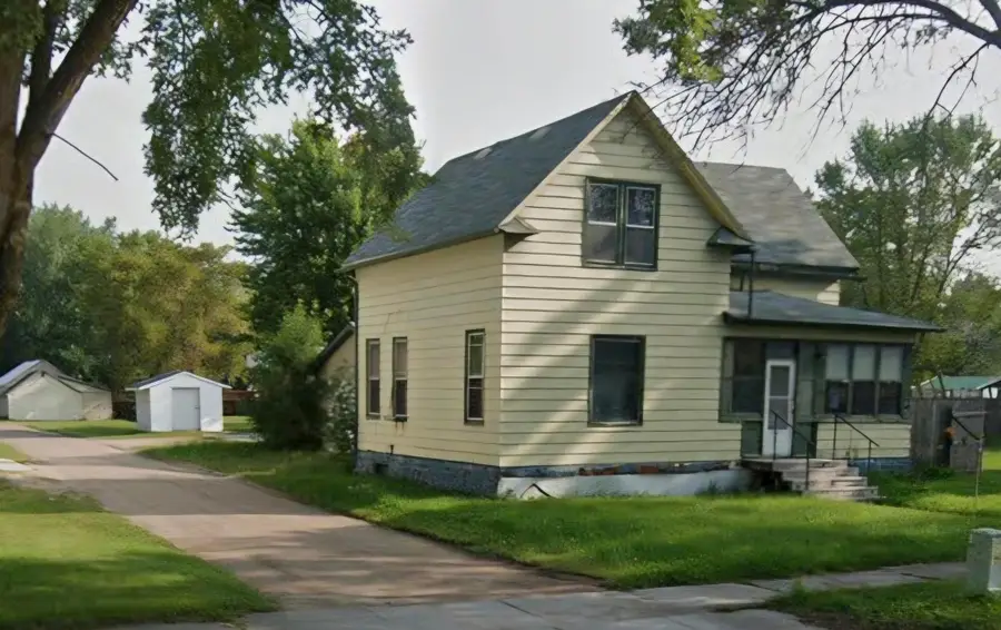 309 4th Street W, Thief River Falls, MN 56701 - Image #2