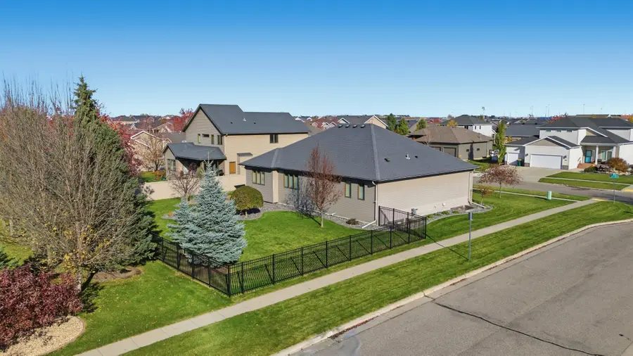 3878 3rd Street E, West Fargo, ND 58078 - Image #3