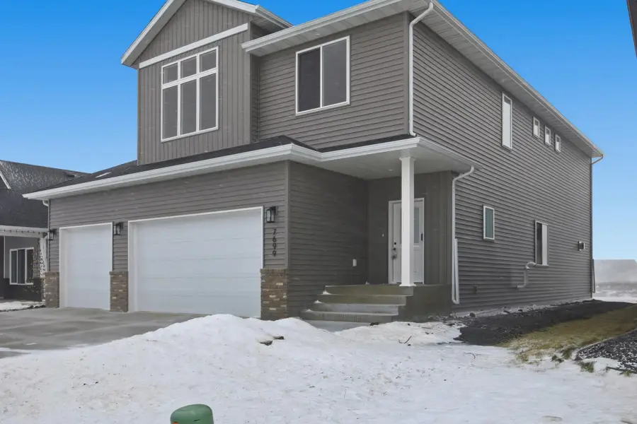 7699 Cub Creek Way, Horace, ND 58047 - #2