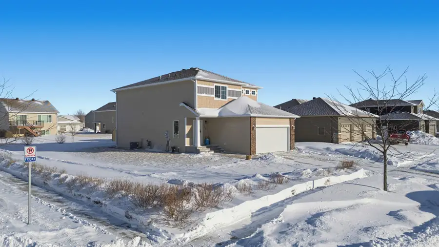 1504 36th Avenue S, Moorhead, MN 56560 - Image #2