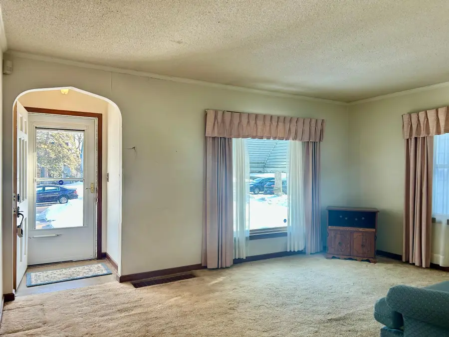 2632 Hampshire Avenue S, Saint Louis Park, MN 55426 - Image #2