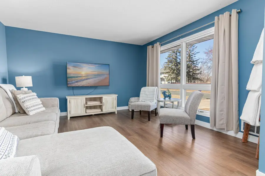 4596 142nd Street W, Apple Valley, MN 55124 - #2