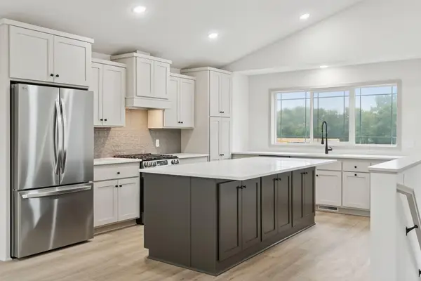 2699 128th Avenue Nw, Coon Rapids, MN 55448