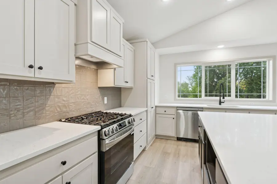 2699 128th Avenue Nw, Coon Rapids, MN 55448 - Image #3