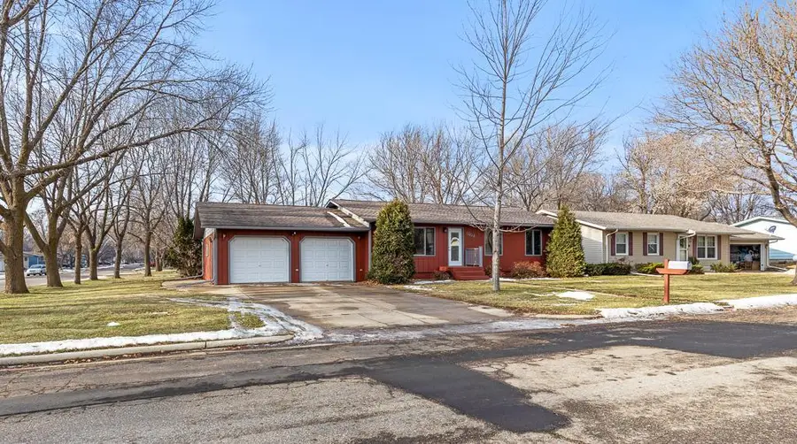 1104 Cheryl Avenue, Marshall, MN 56258 - #2